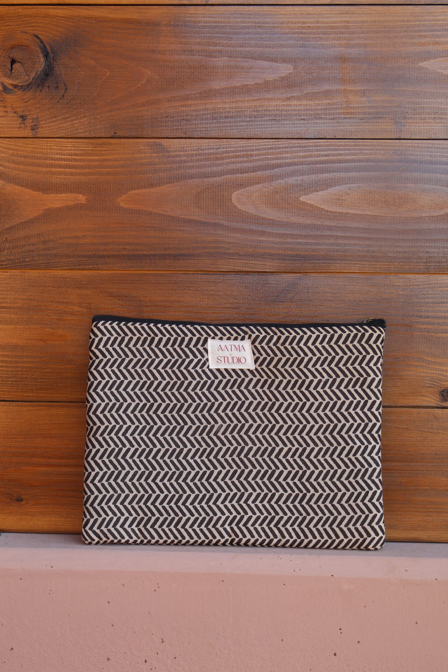 Lalita pouches ~ size L